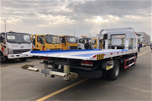 香坊区汽车救援补胎