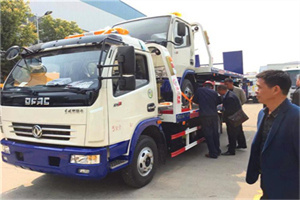 香坊区汽车道路救援拖车价格